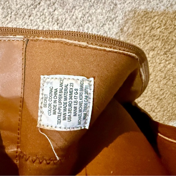 Girls size 3 Michael Kors, suede knee high boots. Like new. Worn once. Gorgeous! - Picture 11 of 14